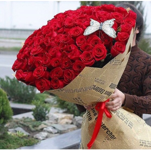 Kırmızı Gül Buketi (Yerli) 70 Adet 